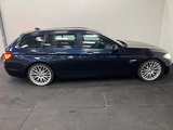 Minituur van BMW - 530 XD - Touring High Executive - 2011