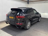 Minituur van Porsche - Cayenne - 3.0 S E-Hybrid - Car - 2015