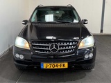 Minituur van Mercedes-benz - M-klasse - ML 350 - Personenauto - 2005