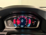 Minituur van Volvo V60 2.4 D6 AWD Plug-In Summum, 8-TGH-56