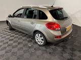 Minituur van Renault Clio Estate 1.2 TCE Night & Day, 06-SRL-4