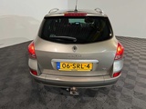 Minituur van Renault Clio Estate 1.2 TCE Night & Day, 06-SRL-4