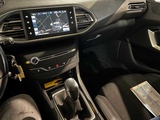 Thumbnail of Peugeot 308 SW 1.2 PureTech Style, HD-802-T