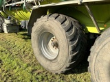 Miniaturansicht von 2011 Claas Xerion 3800 Trac VC PTLX 28 Traktor