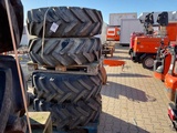 Thumbnail of JCB Sitemaster Tire on rim (4x)