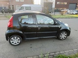 Minituur van Peugeot - 2011 - 107 - 1.0-12V XS - 53-SKH-4