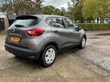 Miniaturansicht von 2013 - Renault - Captur - 0.9 TCe Authentique - Auto