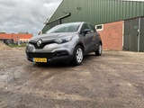 Miniaturansicht von 2013 - Renault - Captur - 0.9 TCe Authentique - Auto