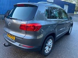 Miniaturansicht von Volkswagen - 2013 - Tiguan - 2.0 TDI Sport&amp;Style - HF-471-G