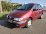 Miniaturansicht von Renault - 1999 - Mégane Scénic - 2.0 RT Automatik - ZN-LB-36