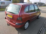 Miniaturansicht von Renault - 1999 - Mégane Scénic - 2.0 RT Automatik - ZN-LB-36