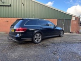 Miniaturansicht von 2013 - Mercedes-benz - E300 - E-Klasse T-Modell - W212R - PKW