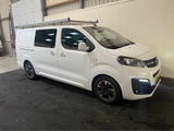 Minituur van Opel - Vivaro L3 - Dubbel cabine - Automaat - 180 pk - Bedrijfswagen - 2019