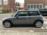 Minituur van 2003 Mini Cooper S Personenauto