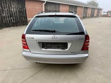 Miniaturansicht von 2005 Mercedes-Benz C200CDI Personenwagen