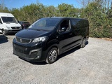 Minituur van 2022 Peugeot Expert Personenauto