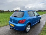 Miniaturansicht von Peugeot - 2005 - 307 - 1.6-16V XS Premium - 99-PZ-FP