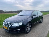 Miniaturansicht von Volkswagen - Passat - 3.2 V6 Highline 4M - PKW - 2006
