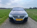 Miniaturansicht von Volkswagen - Passat - 3.2 V6 Highline 4M - PKW - 2006