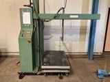 Minituur van Automatische Vacuümheffer v.v. zuignappenbalk 120x5cm, lengte meetsysteem, heftafel 1.000kg
