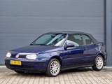 Miniaturansicht von Volkswagen - 1999 - Golf Cabriolet - 59500km - 1.8 Trendline - 02-HK-DD