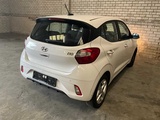 Miniaturansicht von Hyundai i10 1.0 Baujahr: 2019