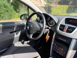 Miniaturansicht von Peugeot - 2008 - 207 - 1.6 VTi XS Paket - 02-GJD-7