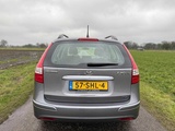 Miniaturansicht von Hyundai - i30 CW - 1.4i i-Motion Bns. - 57-SHL-4 - 2011