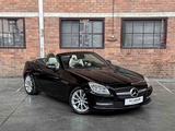 Miniaturansicht von Mercedes-Benz SLK350 3.5 V6 306PS 2011 SLK-Klasse (43.000 KM)