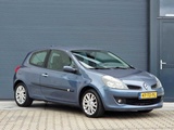 Miniaturansicht von Renault - 2006 - Clio - 1.4-16V Dynam.Luxe - 47-TD-PL
