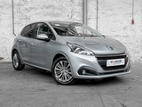 Miniaturansicht von Peugeot 208 1.2 PureTech Allure 82PS 2017, RL-064-L