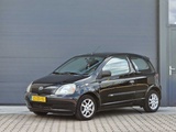 Miniaturansicht von Toyota - 1999 - Yaris - 1.0-16V VVT-i Terra - ZJ-ZS-15