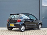 Miniaturansicht von Toyota - 1999 - Yaris - 1.0-16V VVT-i Terra - ZJ-ZS-15