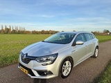 Miniaturansicht von Renault - 2019 - Mégane Kombi - 1.3 TCe Limited - N-981-JN