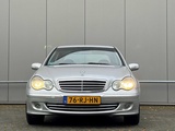 Minituur van Mercedes-Benz - 2005 - C-klasse - 180 K. Classic - 76-RJ-HN