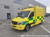 Minituur van Mercedes - 2019 - Sprinter - Ambulance
