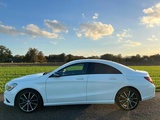 Minituur van Mercedes-Benz - CLA-klasse - 180 Ambition - 1-TJP-81 - 2014