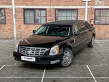 Minituur van Cadillac Six Door Limousine Superior 6-Deurs Rouwauto 2010