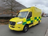 Minituur van Mercedes - 2020 - Sprinter Ambulance - Ambulance