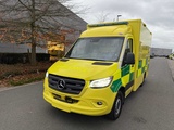 Minituur van Mercedes - 2020 - Sprinter Ambulance - Ambulance