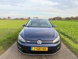 Miniaturansicht von Volkswagen - 2015 - e-Golf - e-Golf - J-581-RD