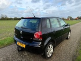 Miniaturansicht von Volkswagen - 2007 - Polo - 1.4-16V Optiv - 14-XH-ST