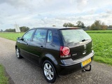 Miniaturansicht von Volkswagen - 2007 - Polo - 1.4-16V Optiv - 14-XH-ST