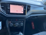Miniaturansicht von Volkswagen T-Roc Pkw
