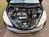 Miniaturansicht von Peugeot - 2010 - 206+ - 1.4 XS - 96-KVV-6