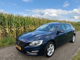 Miniaturansicht von Volvo - 2013 - V60 - 2.4 D6 AWD Pl.i Summe. - 7-SZH-17