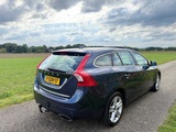 Miniaturansicht von Volvo - 2013 - V60 - 2.4 D6 AWD Pl.i Summe. - 7-SZH-17