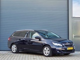 Miniaturansicht von Peugeot - 2015 - 308 SW - 1.2 PureT.Blue L. Ex - HF-330-L
