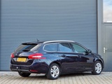 Miniaturansicht von Peugeot - 2015 - 308 SW - 1.2 PureT.Blue L. Ex - HF-330-L