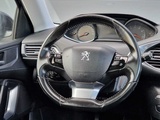 Miniaturansicht von Peugeot - 2015 - 308 SW - 1.2 PureT.Blue L. Ex - HF-330-L